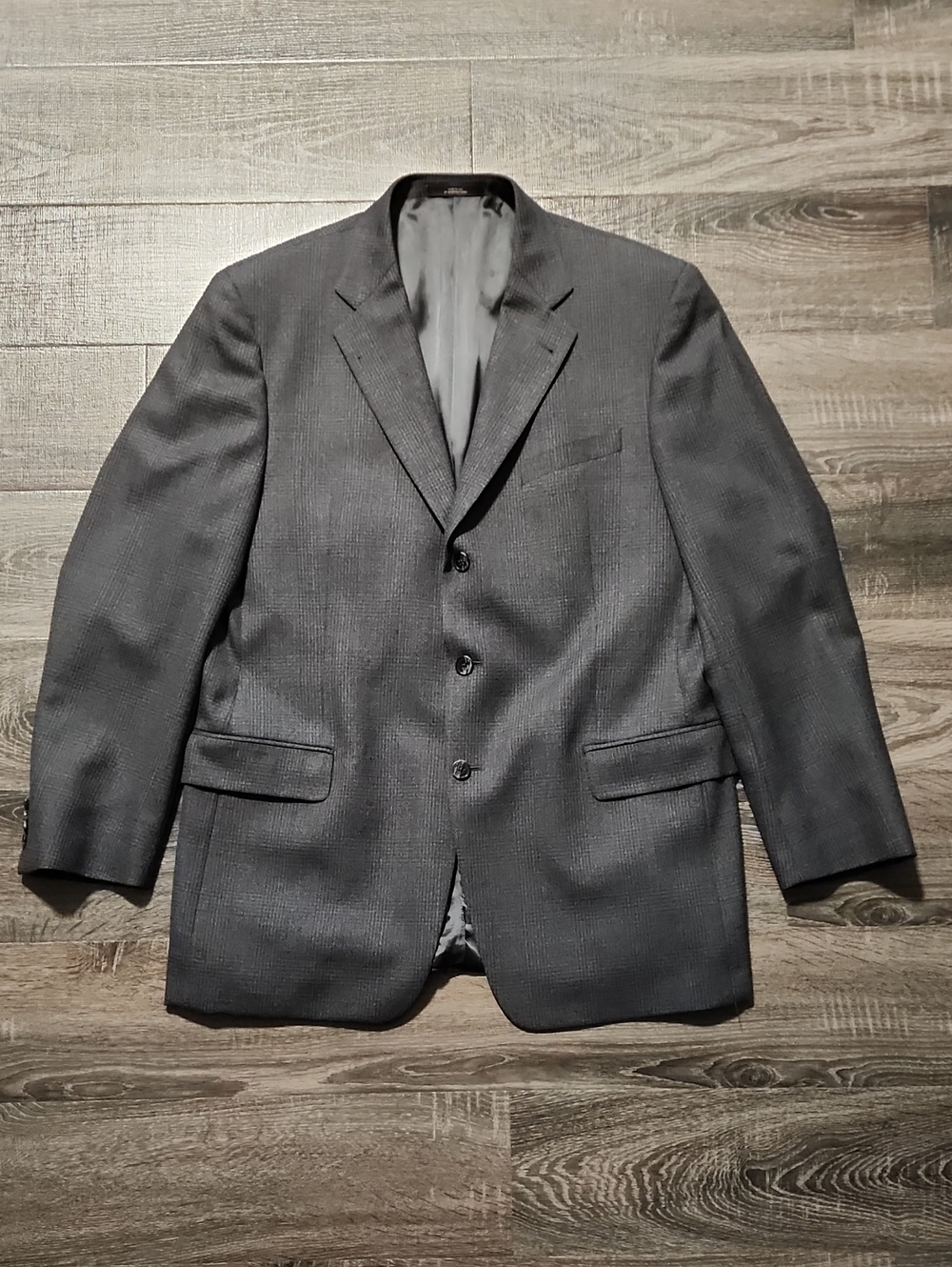 🎉 Joseph Abboud Plaid Three-Button Blazer 🎉